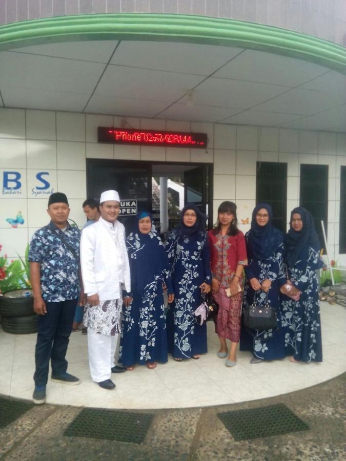 Hotel Gbs Malingping Rum bild